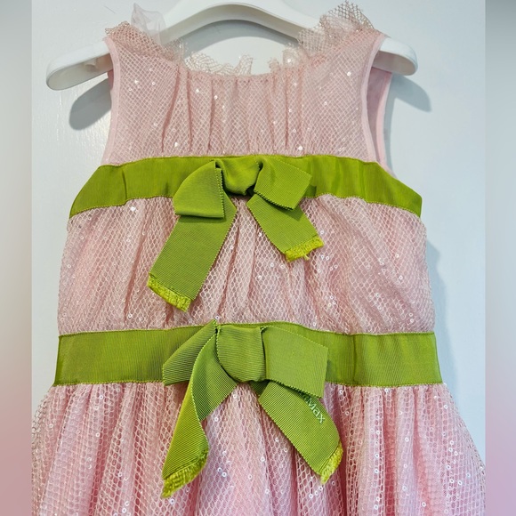 VAL & MAX**Gorgeous Sequined Lace Girls Party Dresses**Size 9 $419 - Picture 2 of 8